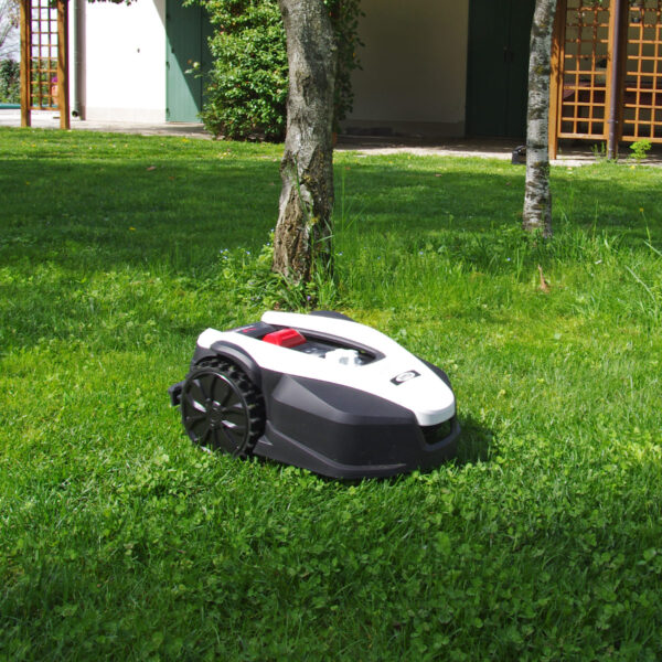 Robot Rasaerba Freemow RBA901 in pronta consegna spedizione gratuita - immagine 2